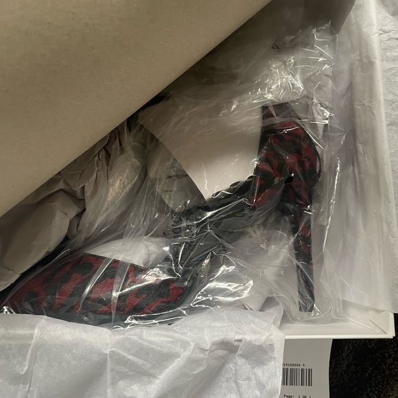 CK Pump - Picture 2 of 5